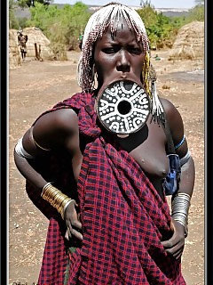 Shocking Africa Big Black Ladies