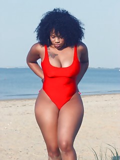 Black Models Pie Ebony