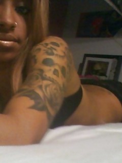 Kinky Amazing Tattooed Amateur Black GF Camwhoring