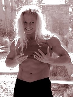 Bodybuilder Girls Little Ebony