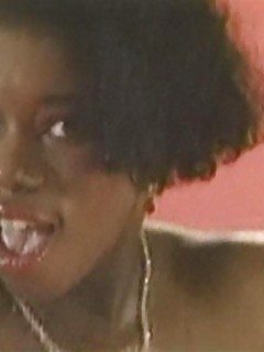 Ebony Vintage Cuties Ebony Solo Squirt